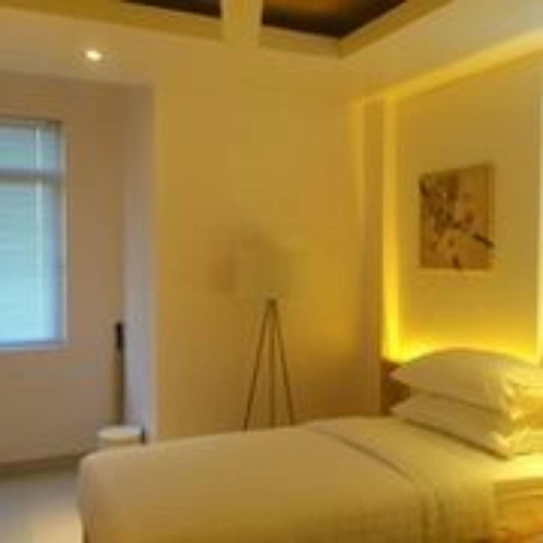 Pine Lodge Male Bagian luar foto