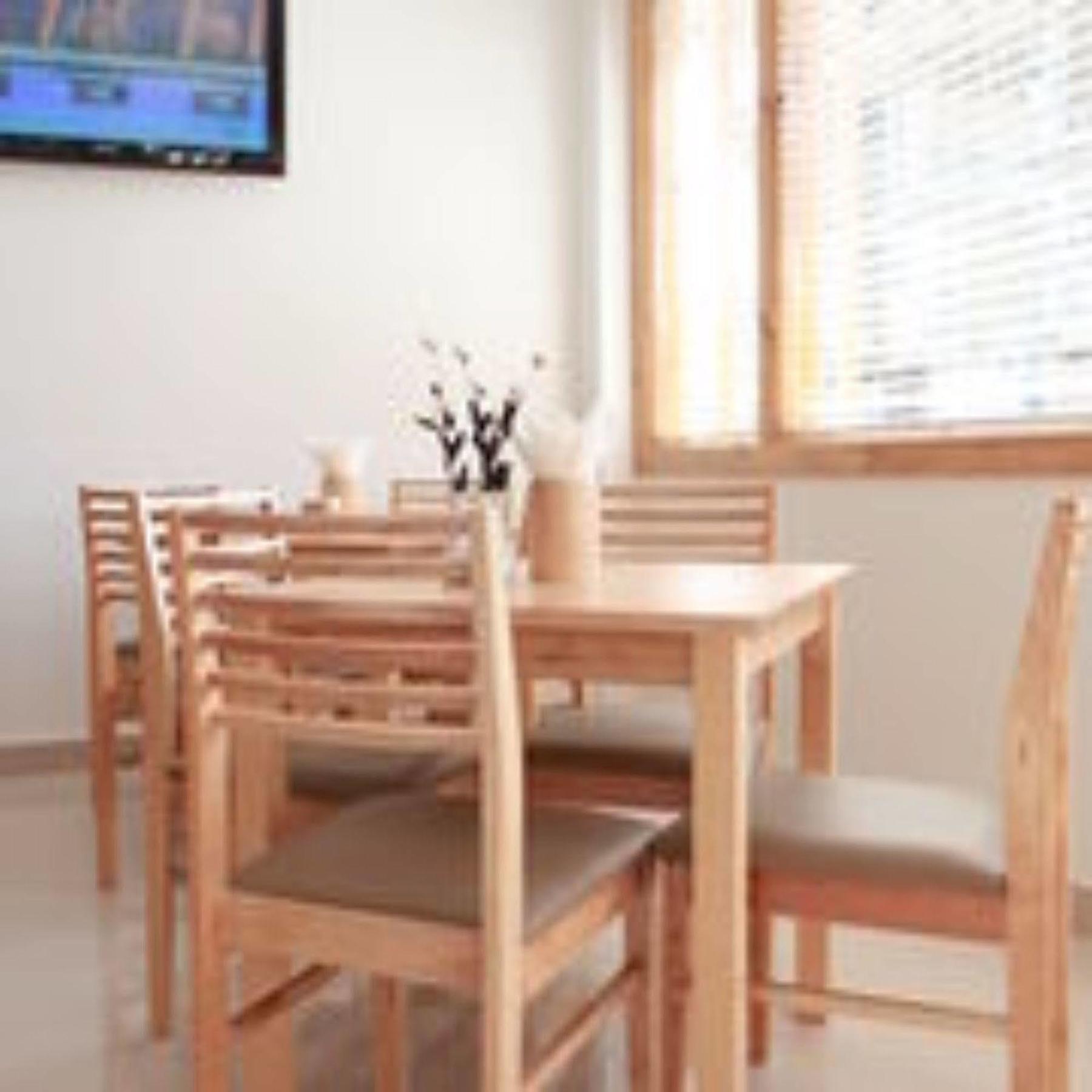 Pine Lodge Male Bagian luar foto
